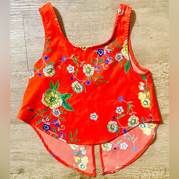 Mind Code Floral Tank - Picture 3 of 5